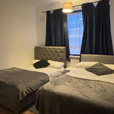 Fleetway Private Quadraple Room In Central London Ngoại thất bức ảnh