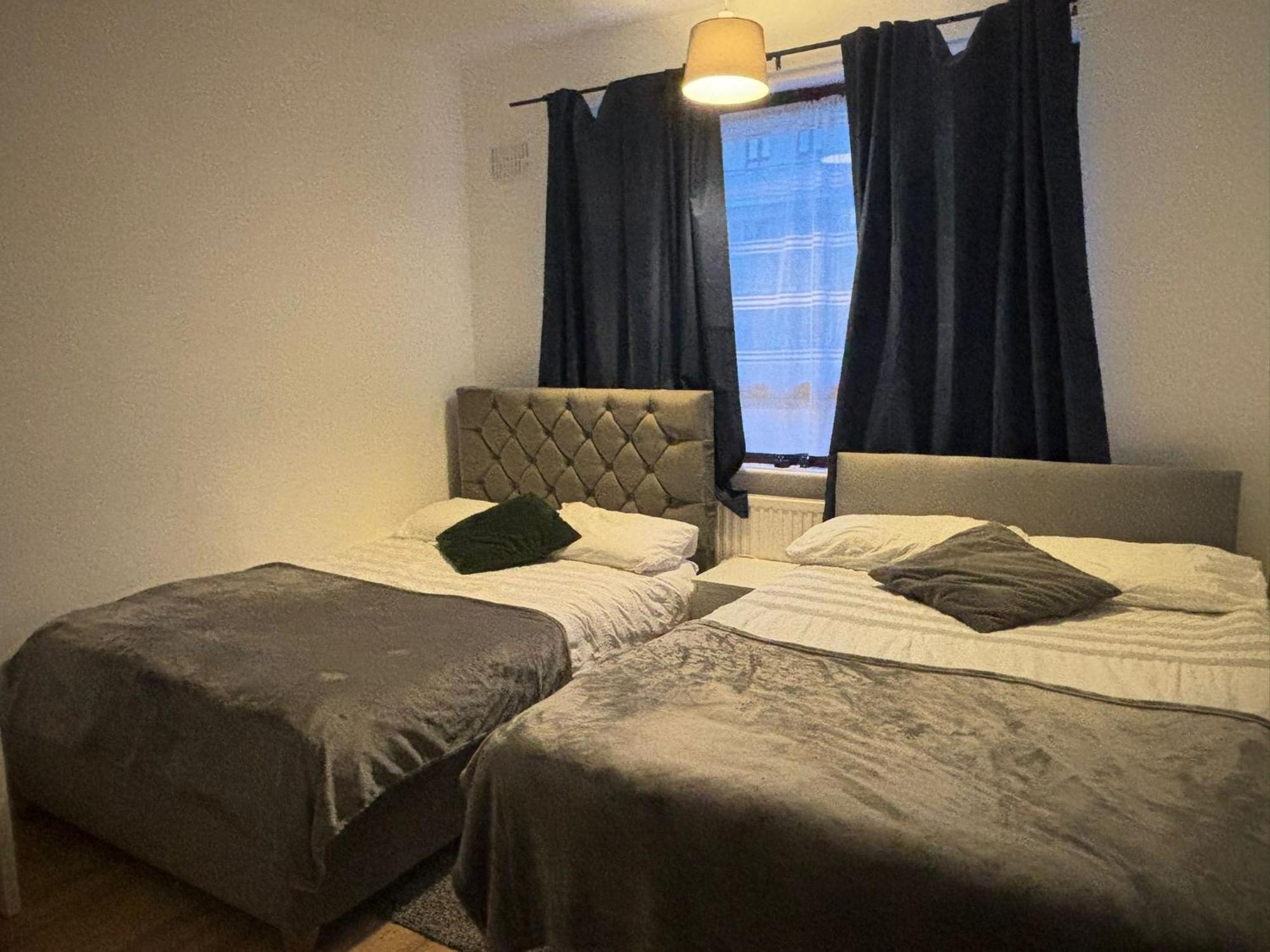 Fleetway Private Quadraple Room In Central London Ngoại thất bức ảnh